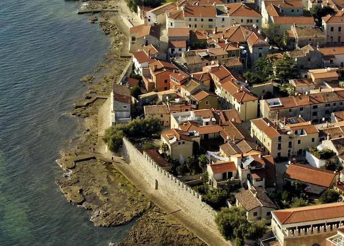 アパート In Novigrad With Balcony, Air Conditioning Novigrad Istria